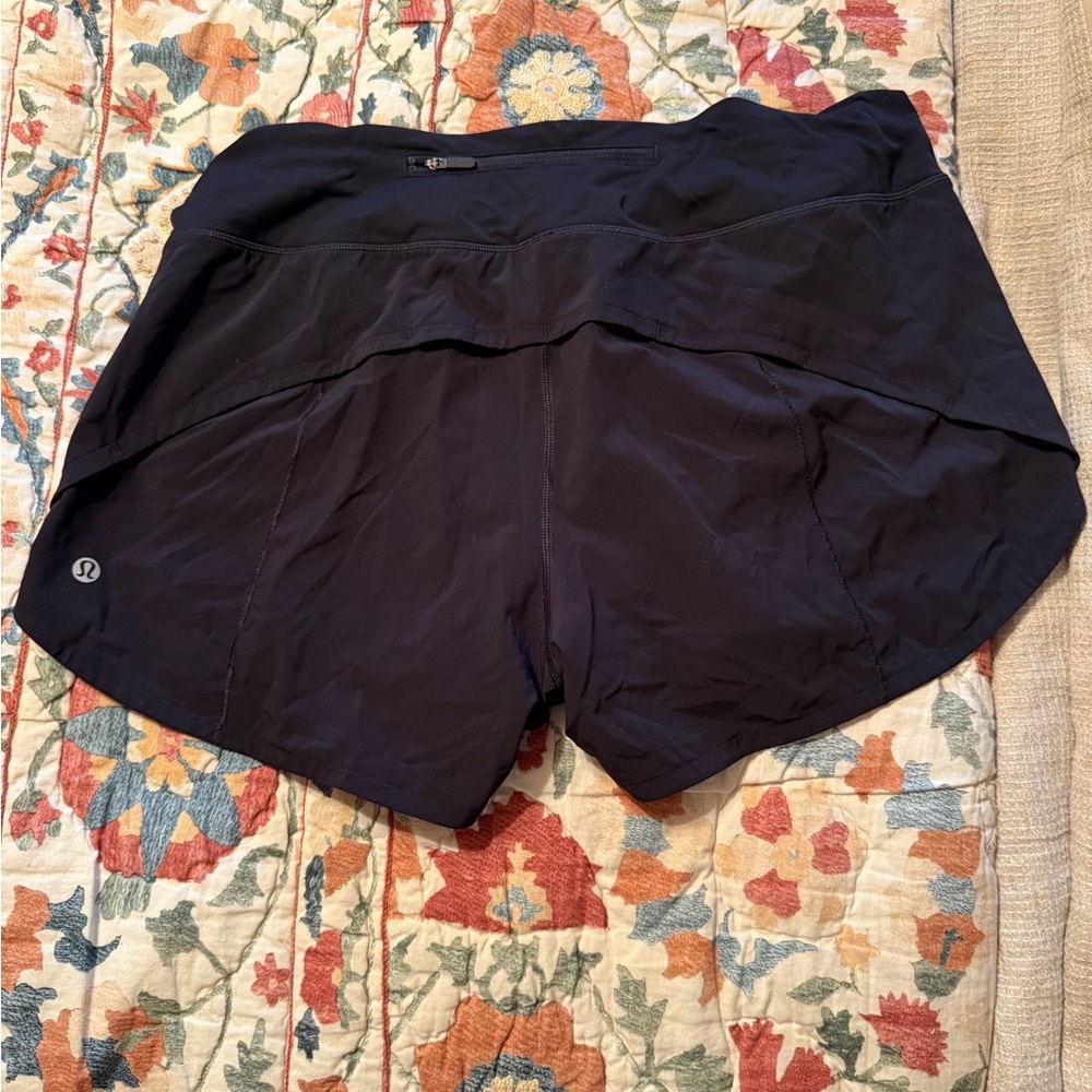 Lululemon Athletica Speed Shorts - Picture 2 of 3
